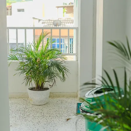 Apartment Almeria Apt, Stylish Modern Near Centro *