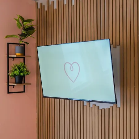 Almeria Apt, Stylish Modern Near Centro Apartment