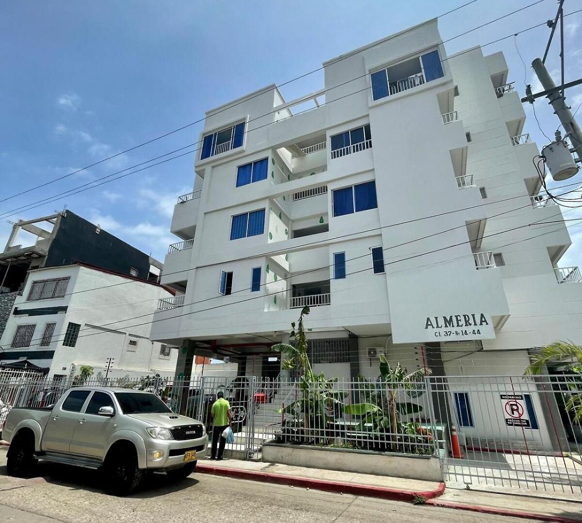 Almería Apt, Stylish Modern Near Centro *